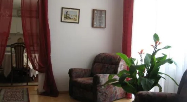 Guest House Russian Home, Book Pension Billige hoteller i Tivat