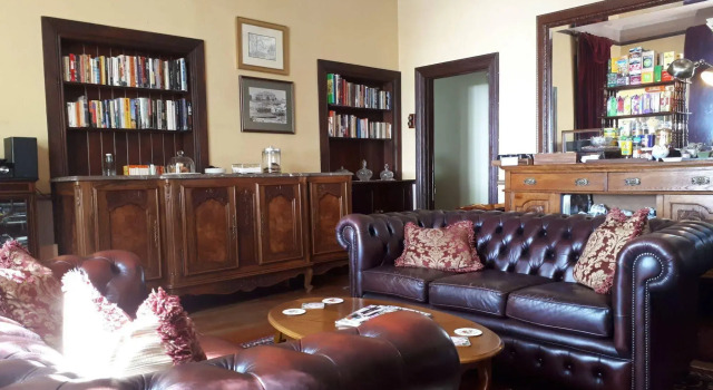 Kurrara Historic Guest House, Забронировать Гостевой дом Катумба Голубые горы, рядом с Prince Henry Cliff Walk Trailhead