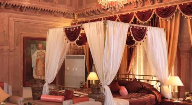 The Laxmi Niwas Palace
