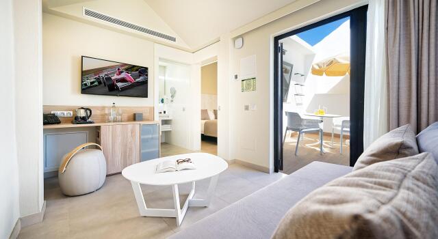 Отель Club Maspalomas Suites & Spa - Adults Only