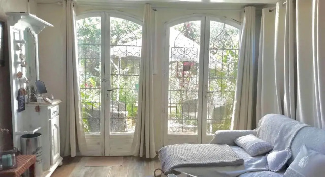 Апартаменты La Porte Bleue : Guest house Cosy & Jaccuzi