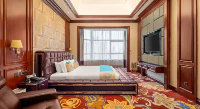 Люкс Executive Jinzheng & Hyde Grand Hotel