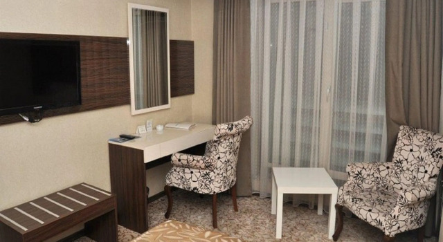 Green Prusa Hotel