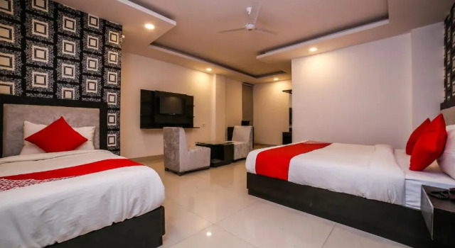 Трёхместный номер Comfort FabHotel Airport Zone Olive