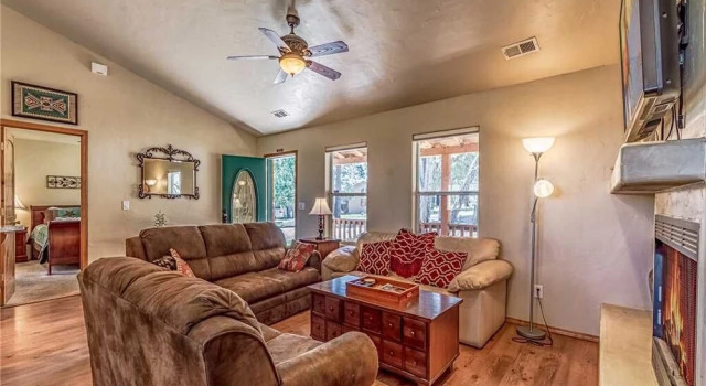 Deer Meadows, 3 Bedrooms, Wifi, Sleeps 8, Gas Grill, Hot Tub, Book Hotel Alto New Mexico