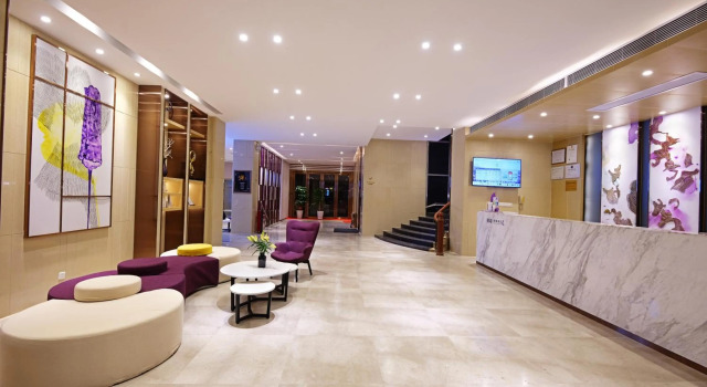 Nanzhou Hotel