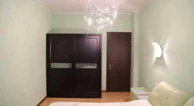 Five Star Apartment