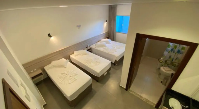Четырёхместный номер Standard Hotel e Pousada Manguinho