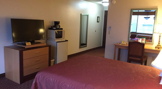 Port Angeles Inn, Забронировать Отель Порт-Анджелес Hurricane Ridge, рядом с Детский центр Dream Playground в г. Порт-Анджелес