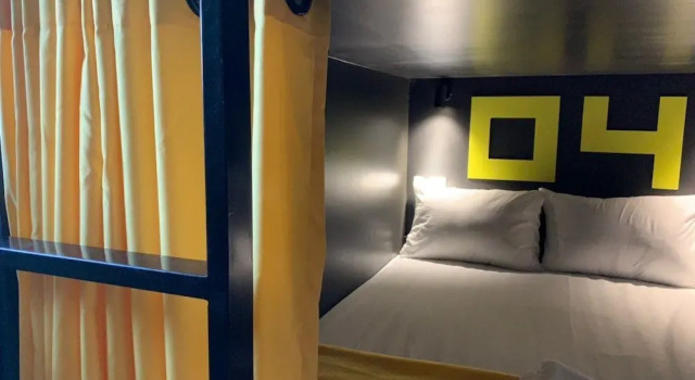 Unity Hostel, Забронировать Хостел Отели Сиемреап с парковкой, рядом с Lucky Mall Siem Reap, Парковка