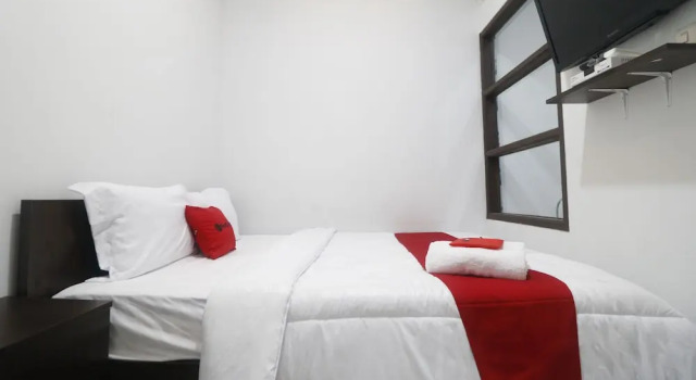 RedDoorz @ Limo Depok, Rezervovat Hotel Depok West Java