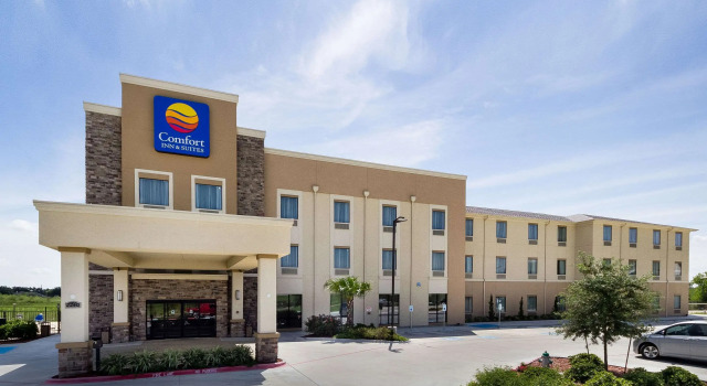Comfort Inn & Suites, Book Hotel Victoria Houston