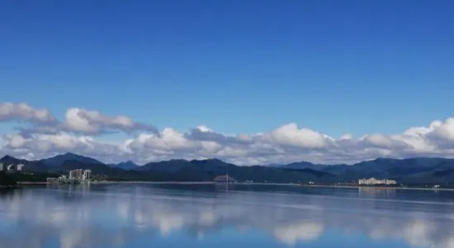 Taiping Lake Mystical Deer Hotel, Reservar Hotel Huangshan 