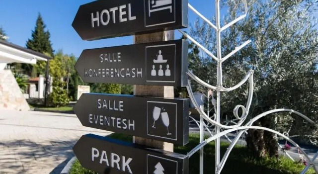 Chateau Linza Resort