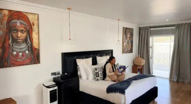 Executive Suite Serene Luxury Hotel