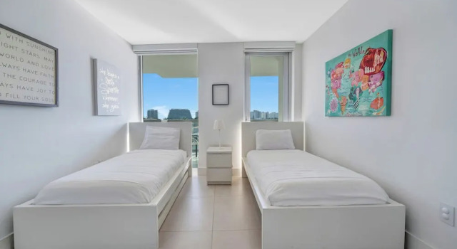 Stunning 2BR 2BA  Bay Harbour with Pool