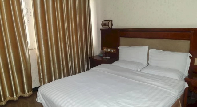 Guangzhou Jinfa Hotel, Забронировать Отель Байюнь Гуанчжоу, рядом с Парк «Юэсю»