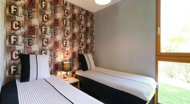 Snug Holiday Home in Signy le Petit with Private Terrace, Rezervasyon Otel Signy-le-Petit Champagne - Ardenne