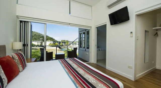 Beachside Apartment 13, Book Lejlighed Lejligheder i Magnetic Island, Lejlighed