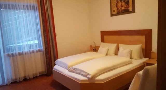 Апартаменты с 3 комнатами Hotel Garni Wolfgang