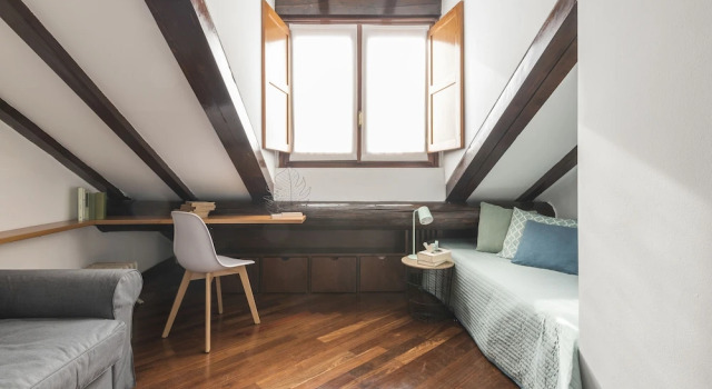 Апартаменты с 2 комнатами с балконом Porta Ticinese – RentClass Mansarda