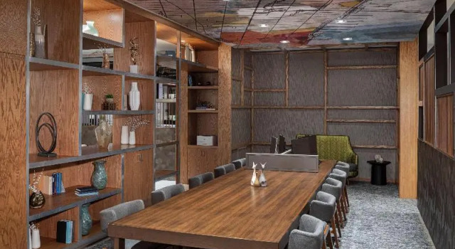 Hyatt Place New York Chelsea, Забронировать Отель Отели Нью-Йорка с завтраком, рядом с Станция метро 14-я улица линия Бродвей-Седьмая Авеню IRT, Завтраки