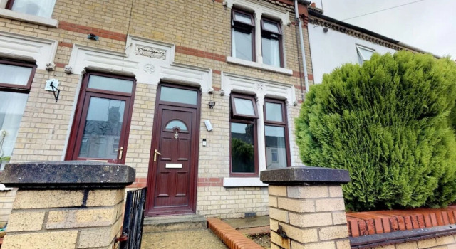 StayZo 2BR House Accommodation in Peterborough