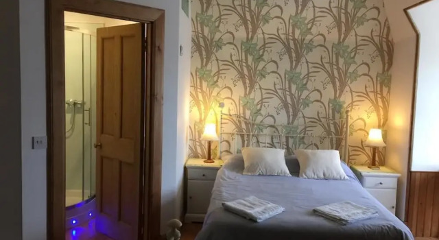 Bank House Guest House, Забронировать Гостевой дом Отели Шотландских границ с парковкой, Парковка