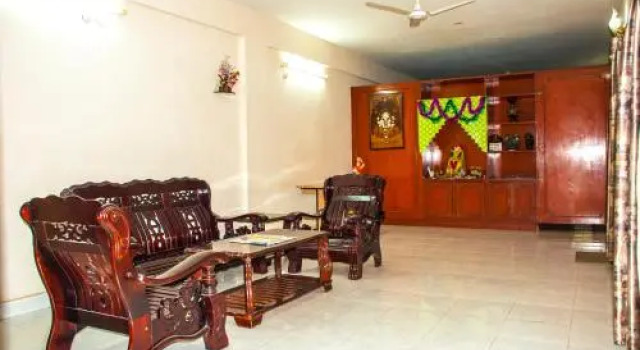 V Care Service Appartments, Rezerwuj Apartament Hotele w Telangana z parkingiem, Parking