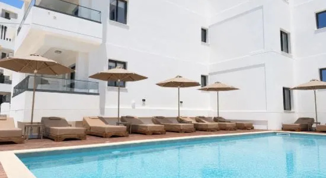Avenue by Deserve, Réserver Hôtel Hôtels à Paphos avec piscine, près de Parc archéologique, Piscine