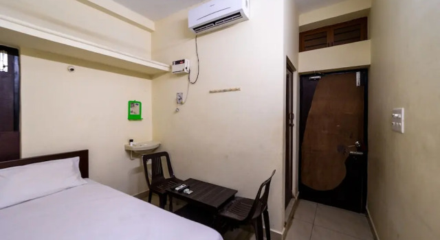 Номер Standard Puducherry Residency