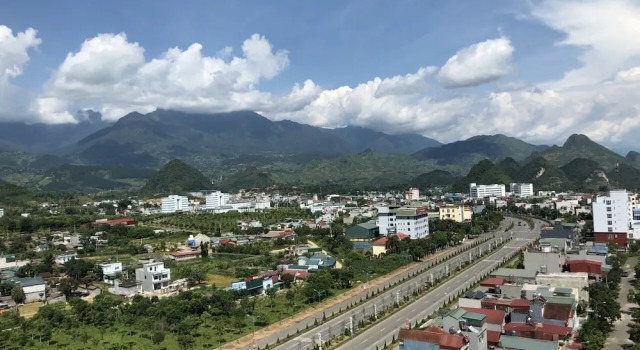 Номер Deluxe Hoang Nham Luxury Hotel