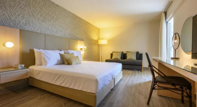 Семейный номер Standard с видом на бассейн Lagoona by Isrotel Collection
