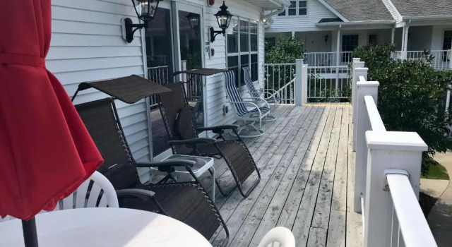 Двухместный номер Deluxe с балконом и с видом на море Bay Breeze Resort