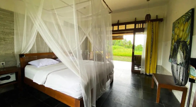 Lesong Hotel and Restaurant