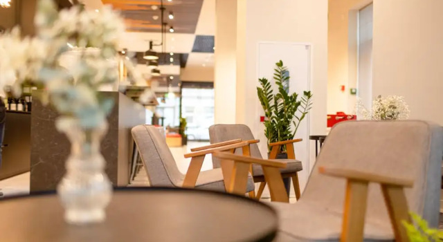 Ibis Львов Центр, Забронировать Отель Отели Львова 3 звезды, рядом с Дворец Дедушицких, 3*