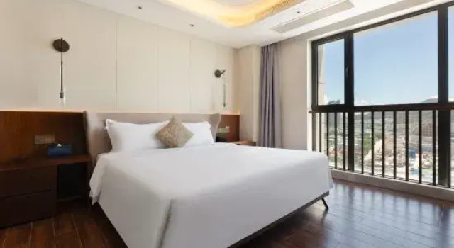 Люкс с 2 комнатами с красивым видом из окна Отель Central Coast Sea View