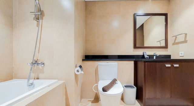 Апартаменты с 2 комнатами Cozy And Well Furnished 2Br At Branz Bsd City Apartment