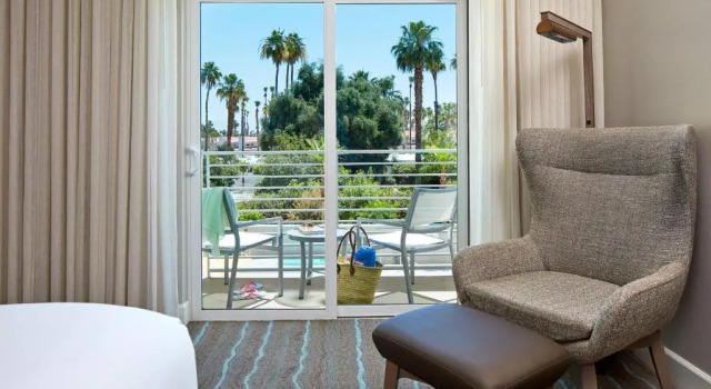 Двухместный номер Standard с балконом HOTEL PASEO, Autograph Collection