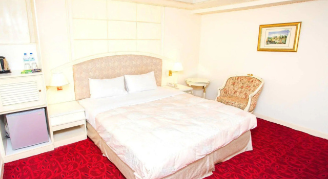 Mou Hotel Luchuan, Reservar Hotel Taichung China