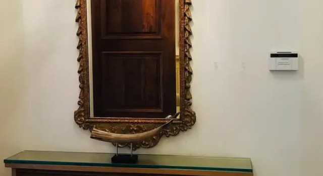 Yeoman's Row Townhouse, Забронировать Апартаменты/квартира Лондон Большой Лондон, рядом с Королевский Альберт-Холл