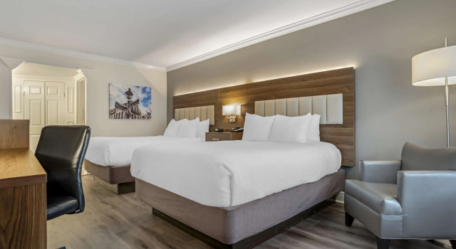 Четырёхместный номер Standard Best Western Plus Westbank