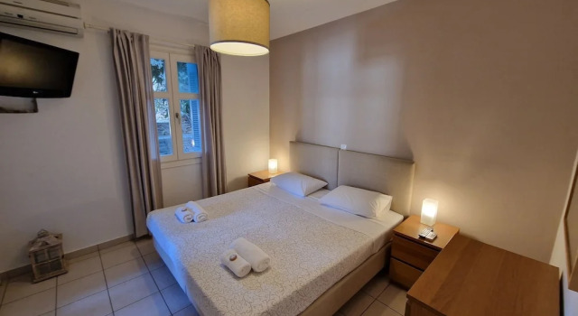 Семейные апартаменты Karaoulanis Apartments