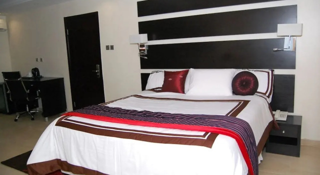 Номер Deluxe The Montrose Hotel Lekki