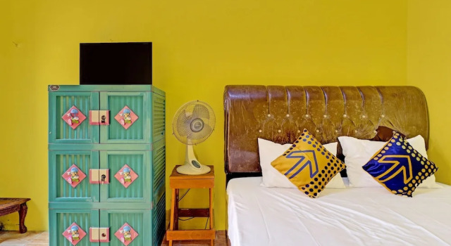 Standard Zimmer OYO Life 91478 Wisma Aura Syariah