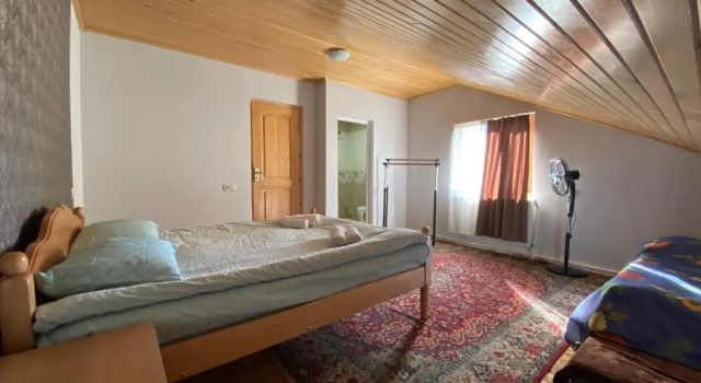 Manana Japaridzes Guesthouse, Prenota Hotel Hotel economici a Samegrelo Zemo-Svaneti