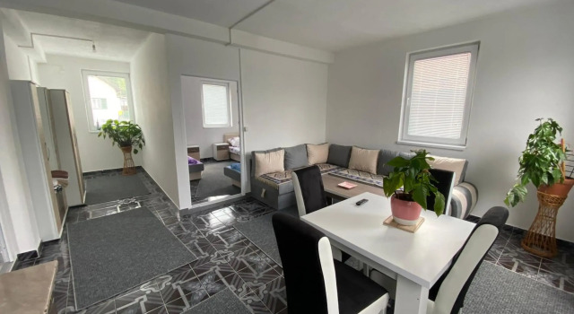 Apartments Adi