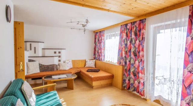Ferienwohnung Anna, Rezervați Hotel Hoteluri în Tirol cu parcare, Parcare