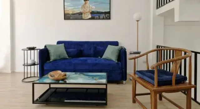 Your Local 3-Storey Townhouse | Outdoor Rooftop Bathtub & King Bed