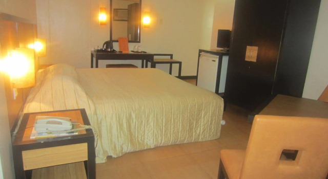 Bacolod Business Inn